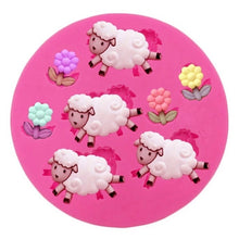 Load image into Gallery viewer, Sheep &amp; Daisy Mold