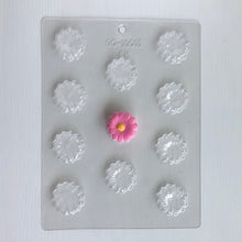 Load image into Gallery viewer, DAISY FLOWER 1-3/8” CHOCOLATE MOLD 90-13015